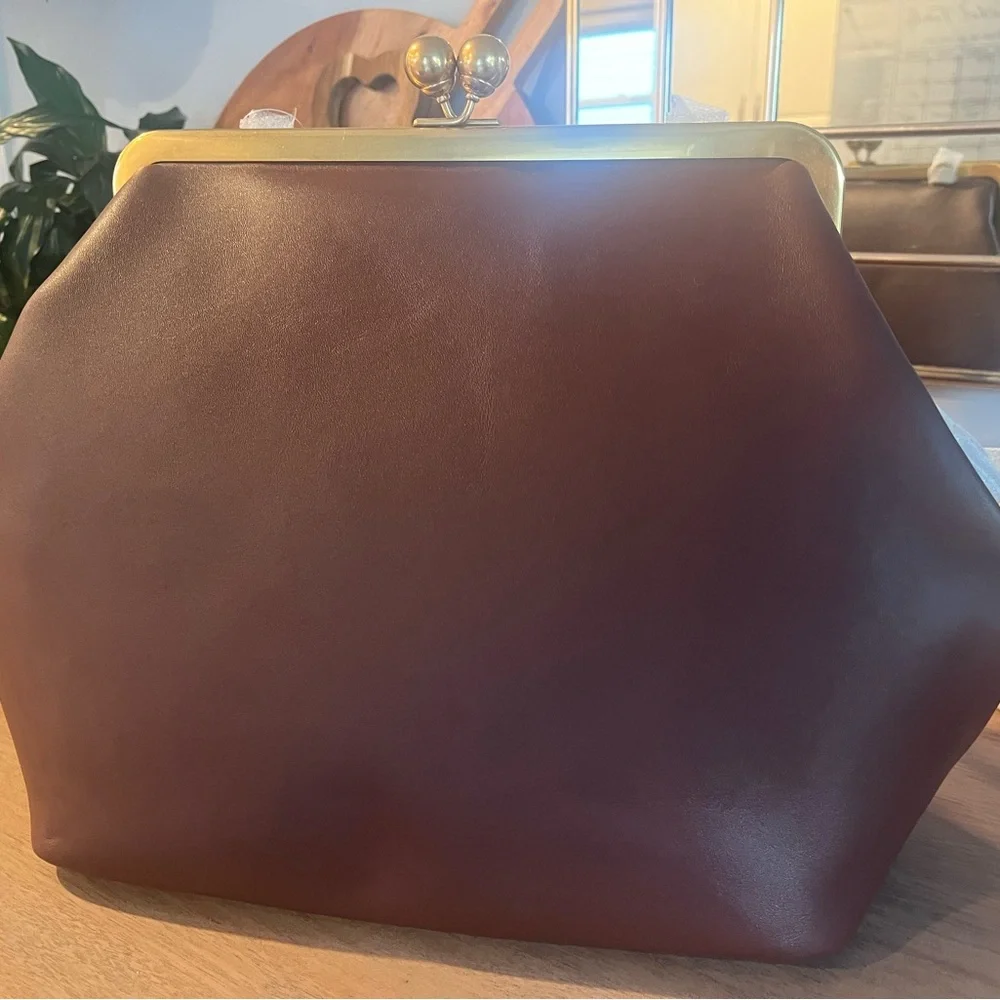 Coach Large Kisslock Frame Bag - Picture 2 of 7